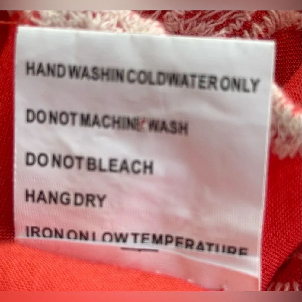 🦋 Embroidered Solitaire Women's Top - Picture 8 of 10